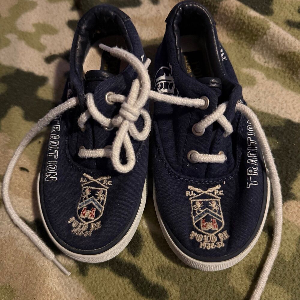 Polo Ralph Lauren toddler shoes size 7.5c